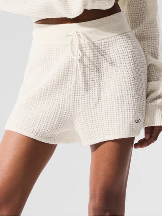 ALO Yoga Pants - ALO Yoga cashmere waffle shorts